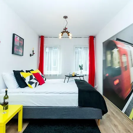 Sleepway - Red Metro Lägenhet Poznań